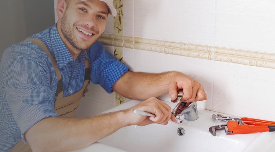 Local water heater installation in Grand River, IA